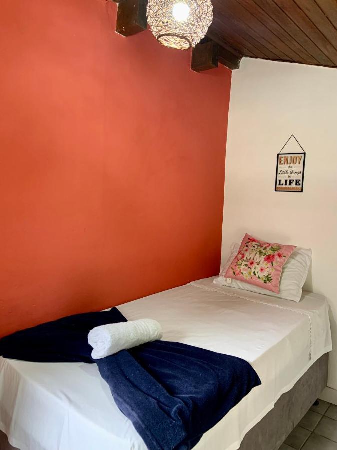 Quarto Individual Econômico